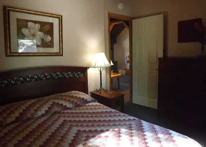 Arizona Mountain & Inn 2*